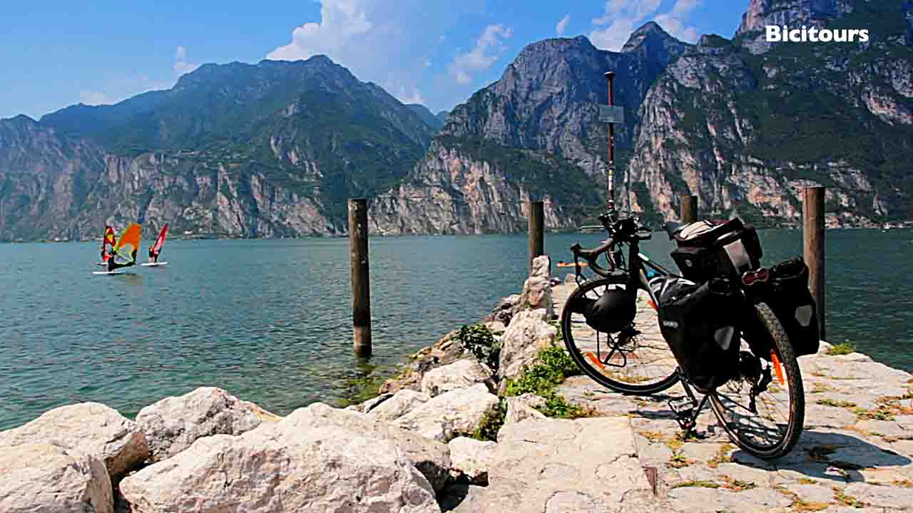 Pista ciclabile Valle dei laghi Sarche Torbole Trento